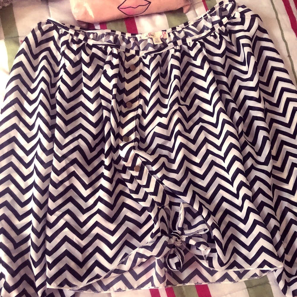 Fashion Off-Shoulder Statement Top